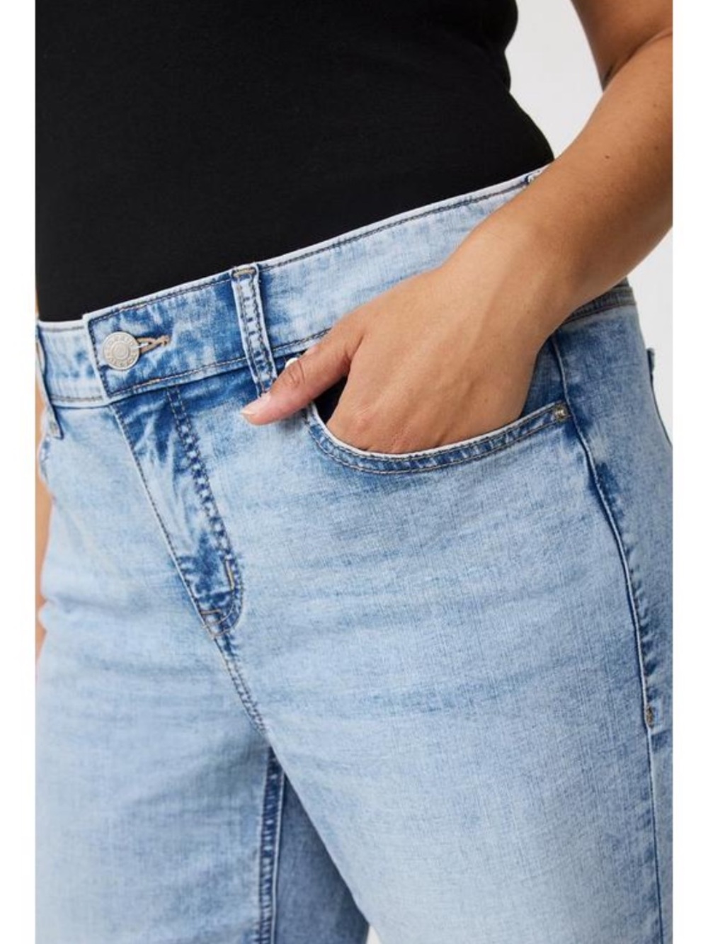 Torrid NWT Wide Leg Stretch Jean - Picture 7 of 15